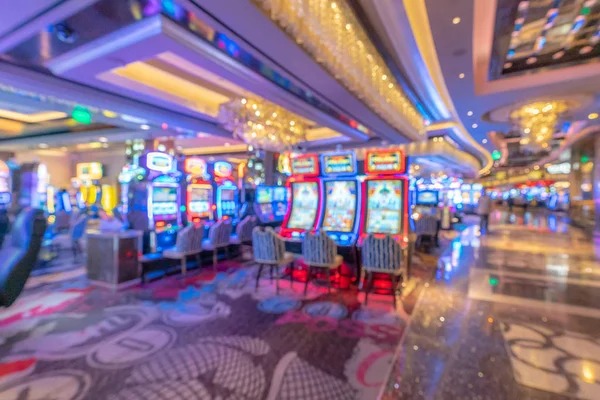 Phoenix Rises live-dealer table interface on serubet slot